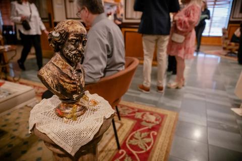 Shakespeare: To Feast or Not To Feast