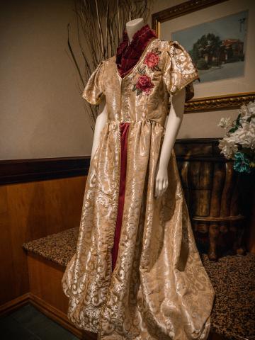 Shakespeare: To Feast or Not To Feast