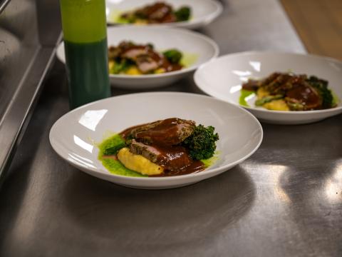 Shakespeare: To Feast or Not To Feast