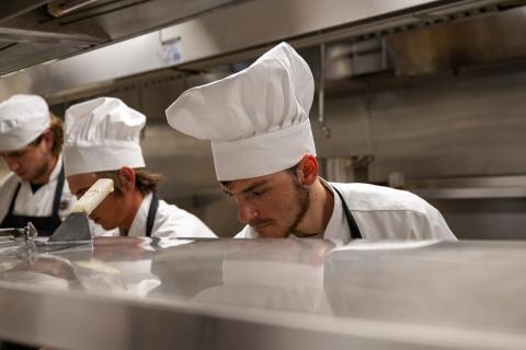 Shakespeare: To Feast or Not To Feast