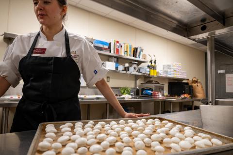 Shakespeare: To Feast or Not To Feast