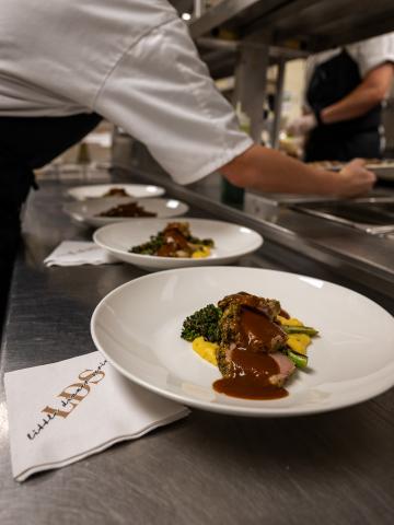 Shakespeare: To Feast or Not To Feast