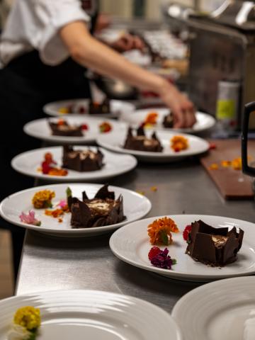 Shakespeare: To Feast or Not To Feast