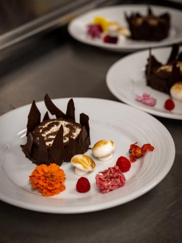 Shakespeare: To Feast or Not To Feast