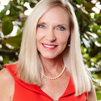 Carol Dover (class of '78) was inducted into the Florida Tourism Hall of Fame by VISIT FLORIDA on Aug. 28, 2024.